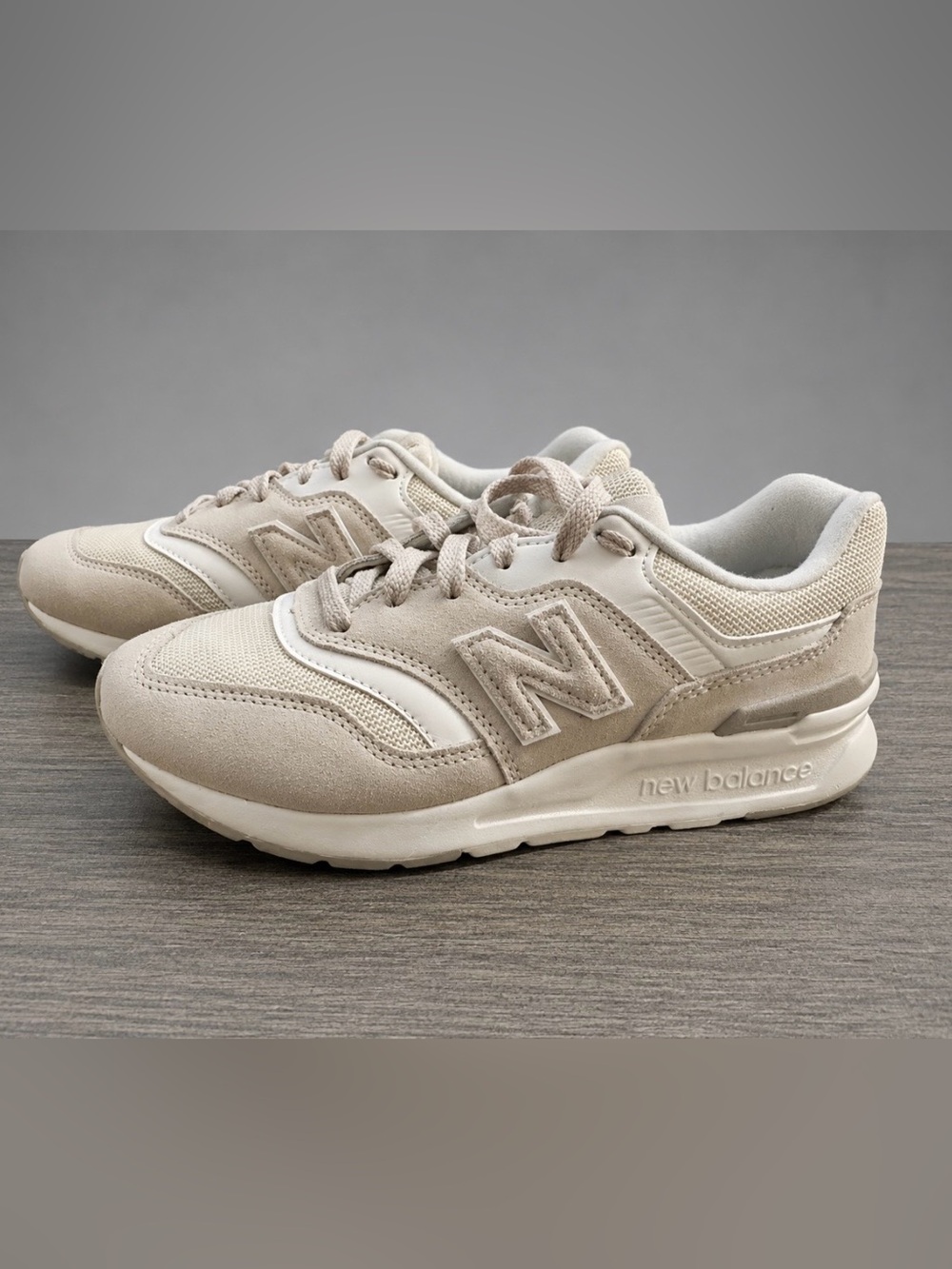New Balance Beige/Tan Suede & Mesh Sneakers - Size 6.5